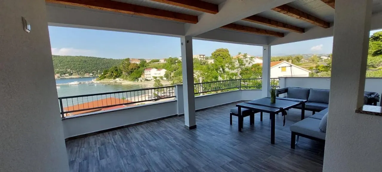 Apartmani Premijer-Rab Supetarska Draga Kroatien