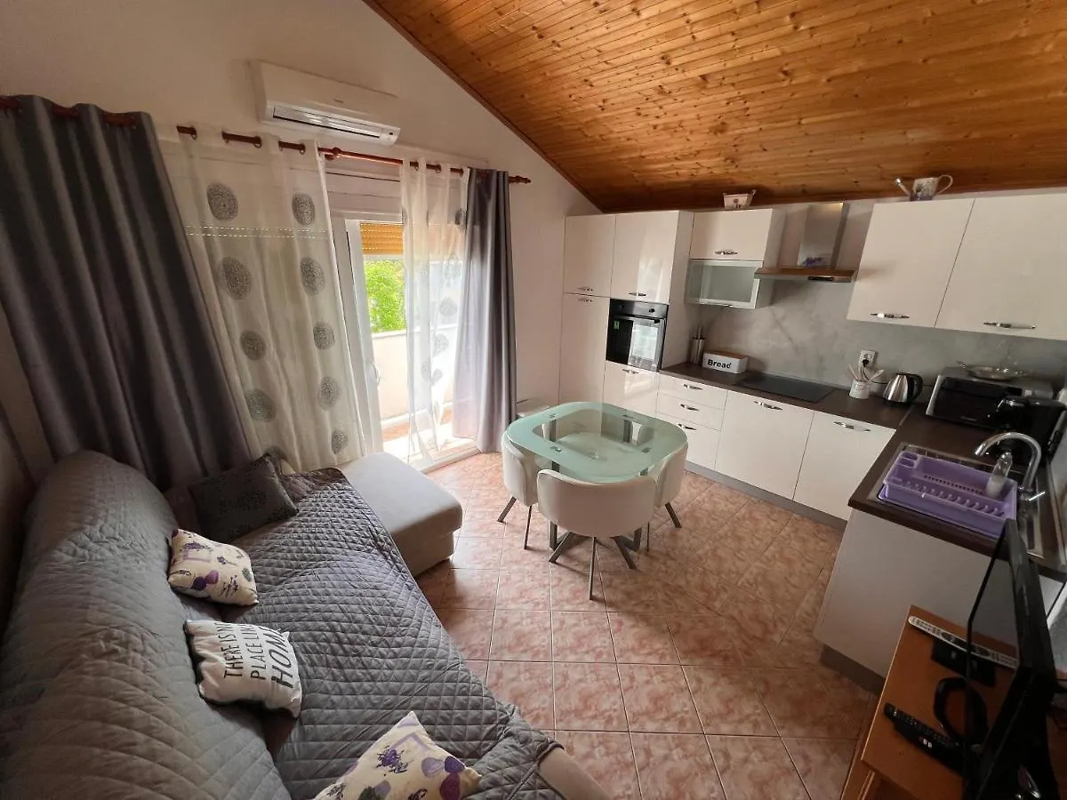 Apartmani Premijer-Rab Supetarska Draga Kroatien