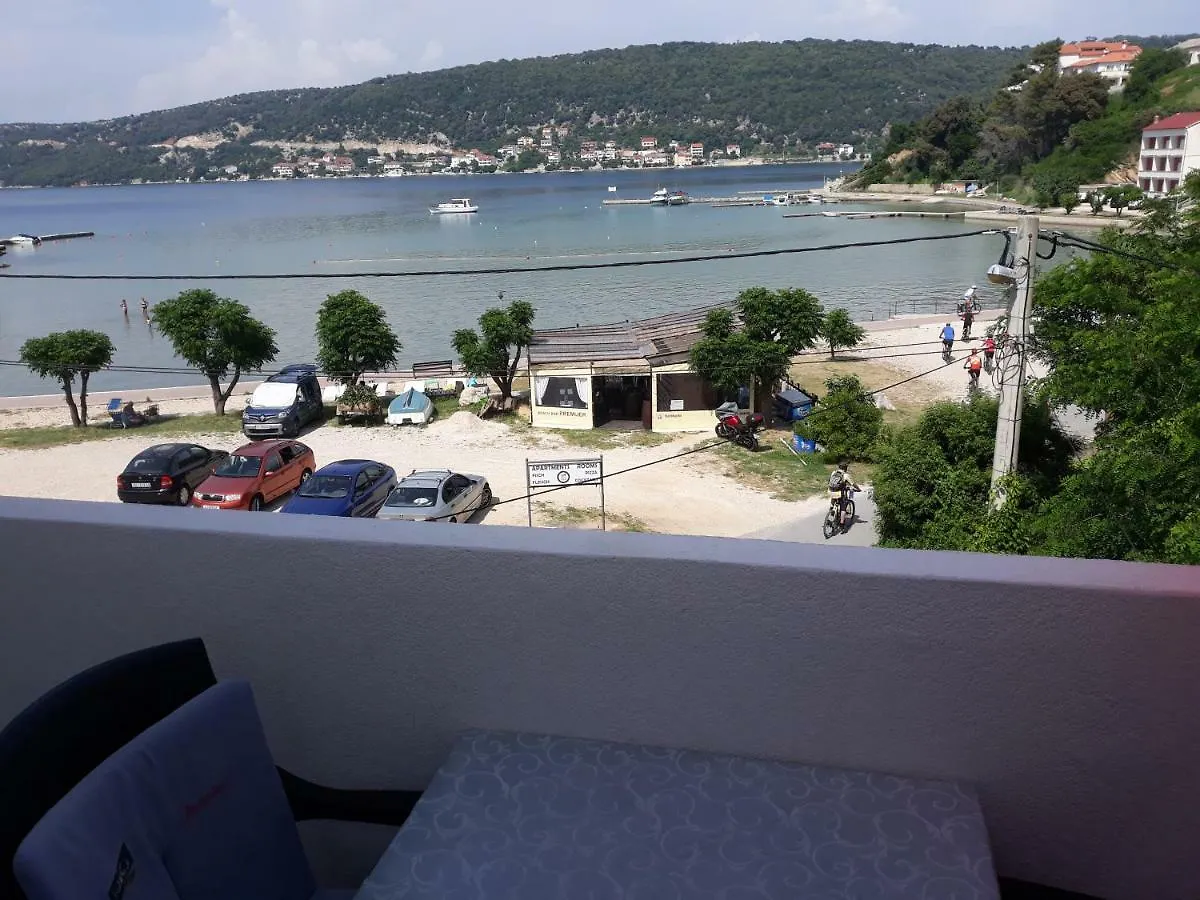 Apartmani Premijer-Rab Supetarska Draga